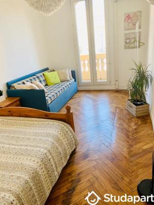 Chambre - 25 m² - 1 pièce