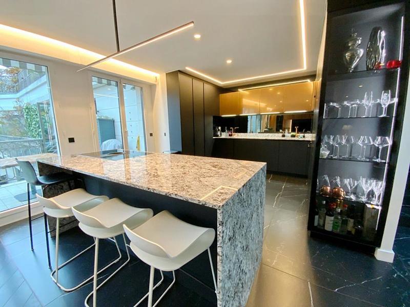 Appartement - 161 m² - 5 pièces