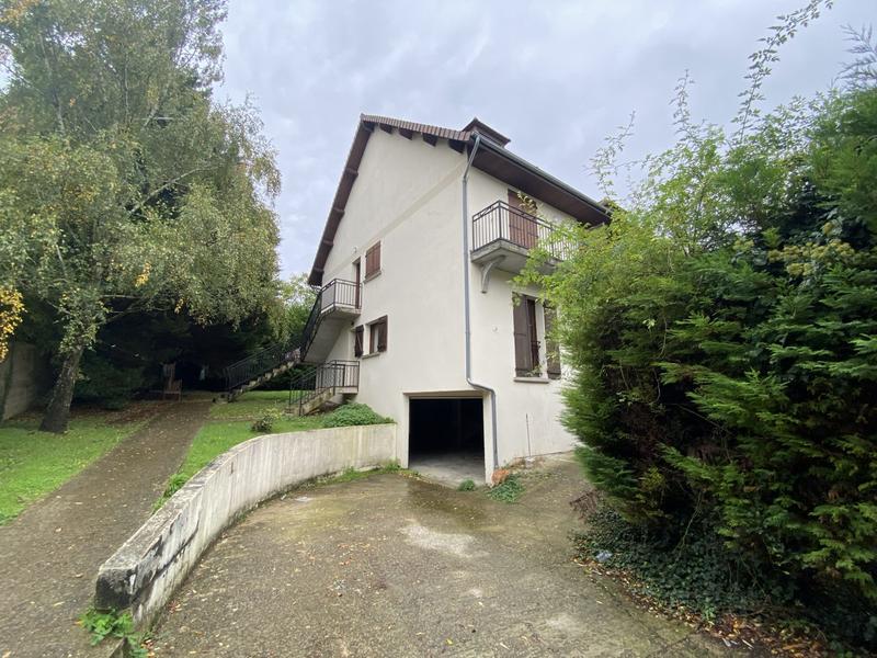 Immeuble - 555 m² - 5 pièces