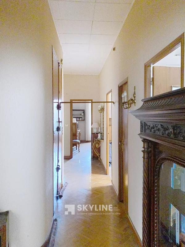 Appartement - 104 m² - 4 pièces