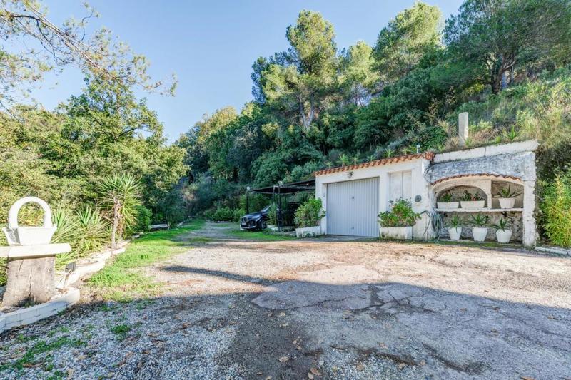 Villa - 159 m² - 6 pièces