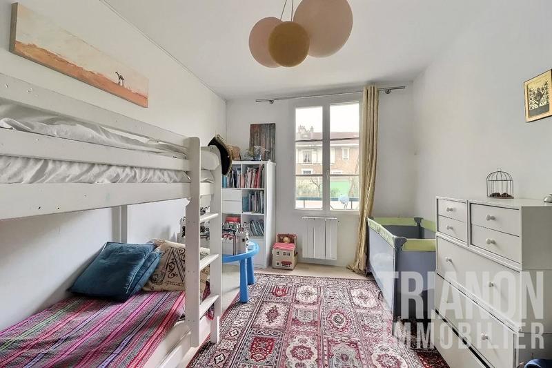 Appartement - 92 m² - 4 pièces