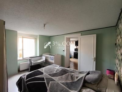 Maison de village - 130 m² - 9 pièces