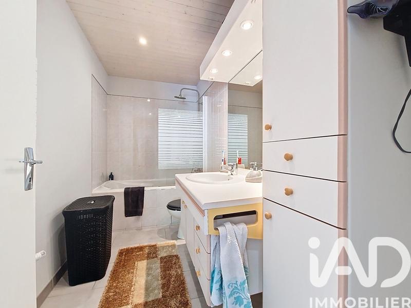 Appartement - 181 m² - 5 pièces