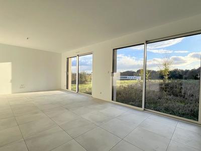 Maison - 141 m² - 6 pièces