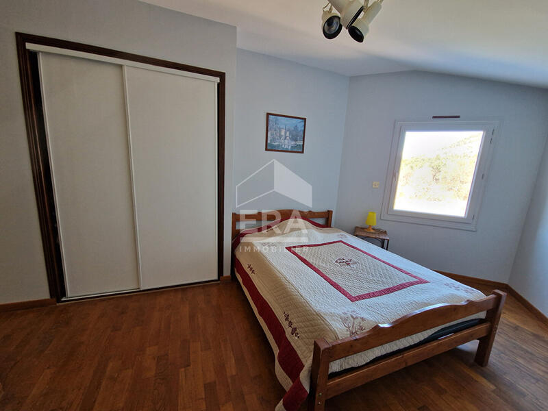 Maison - 150 m² - 7 pièces