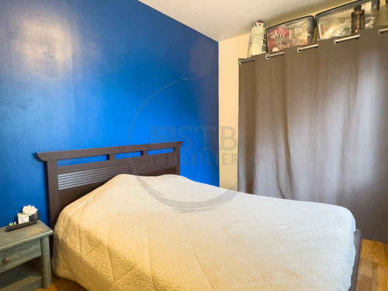 Villa - 90 m² - 5 pièces