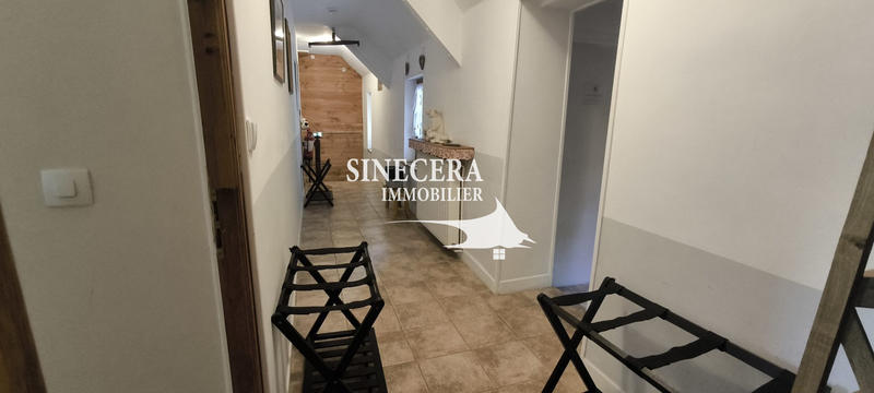 Maison - 350 m² - 17 pièces