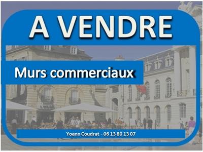 Entrepôt - 1 600 m² - 1 pièce