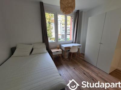 Chambre - 13 m² - 1 pièce