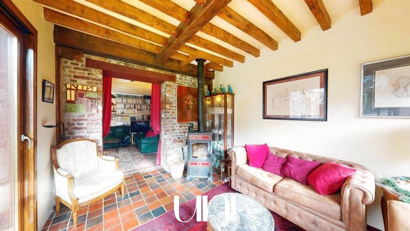 Maison - 291 m² - 14 pièces