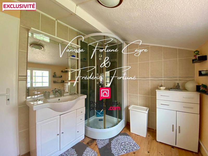 Maison - 200 m² - 4 pièces