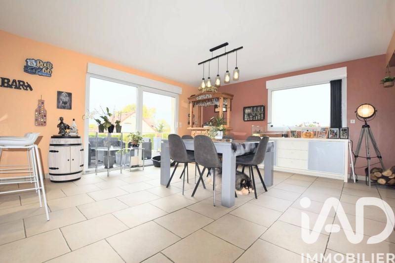 Maison - 138 m² - 6 pièces