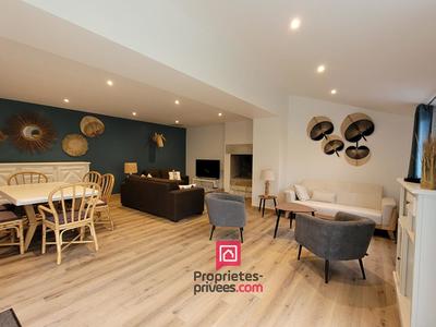 Maison - 96 m² - 5 pièces