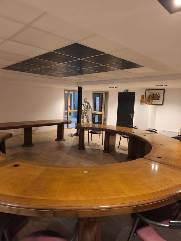 Local d'activités - 8 000 m²