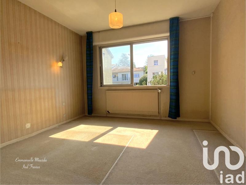 Maison - 170 m² - 8 pièces