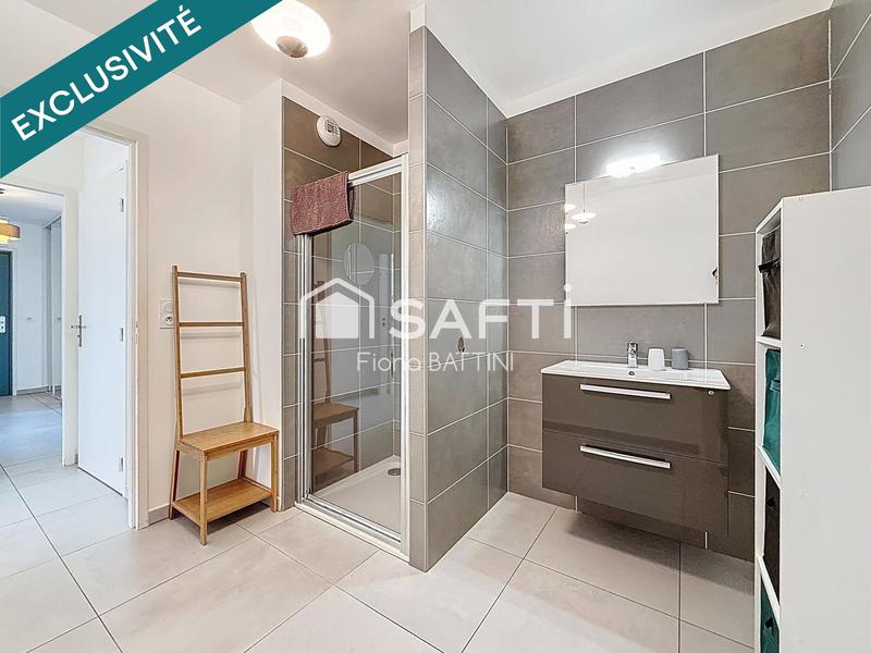 Appartement - 92 m² - 4 pièces