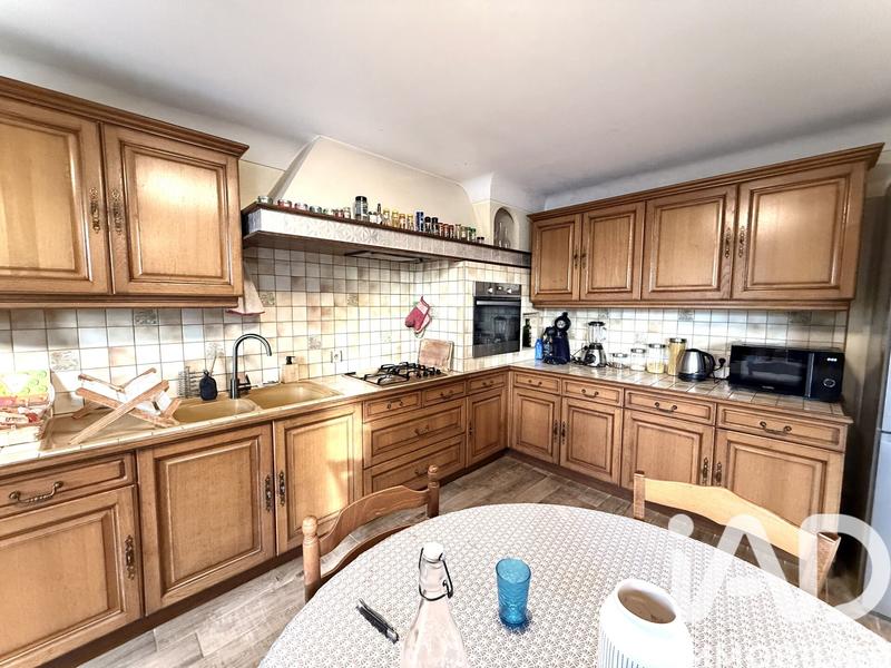 Maison - 142 m² - 5 pièces