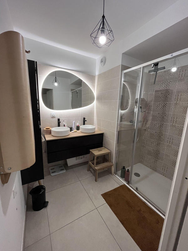 Appartement - 64 m² - 3 pièces