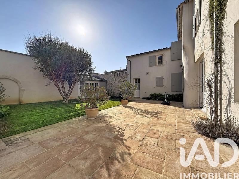 Maison - 195 m² - 7 pièces