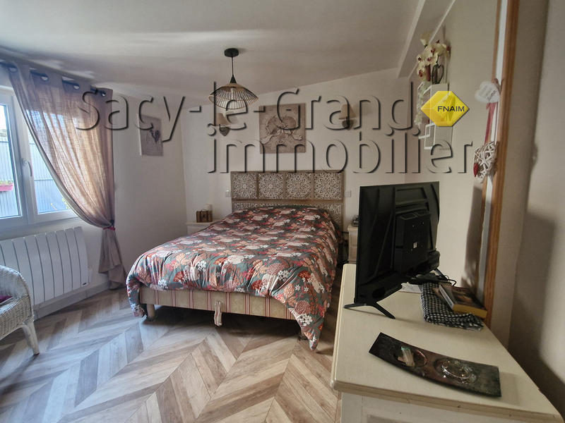 Maison - 81 m² - 5 pièces