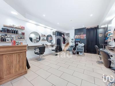 Local commercial - 74 m²