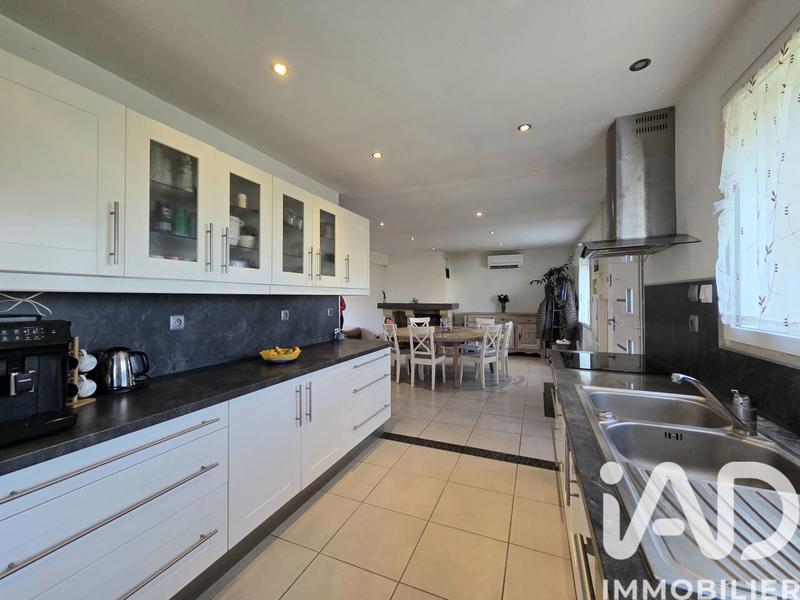 Maison - 129 m² - 7 pièces