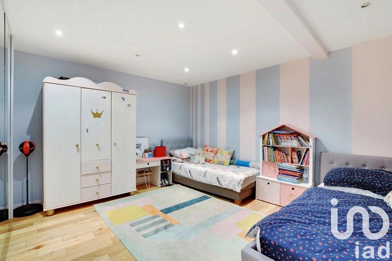 Appartement - 106 m² - 4 pièces