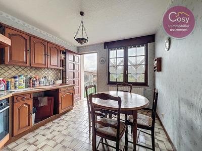 Pavillon - 137 m² - 7 pièces