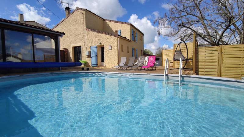 Maison - 182 m² - 7 pièces