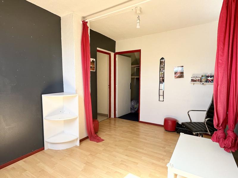 Maison - 110 m² - 6 pièces