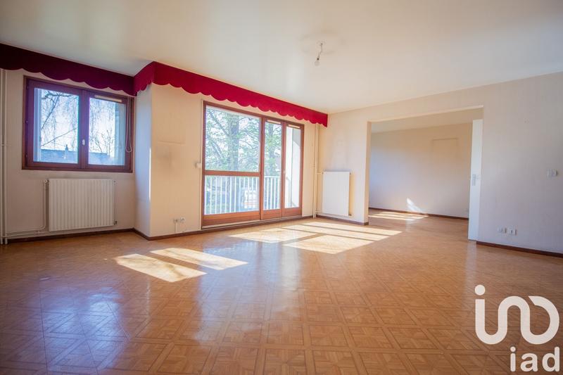 Appartement - 90 m² - 4 pièces