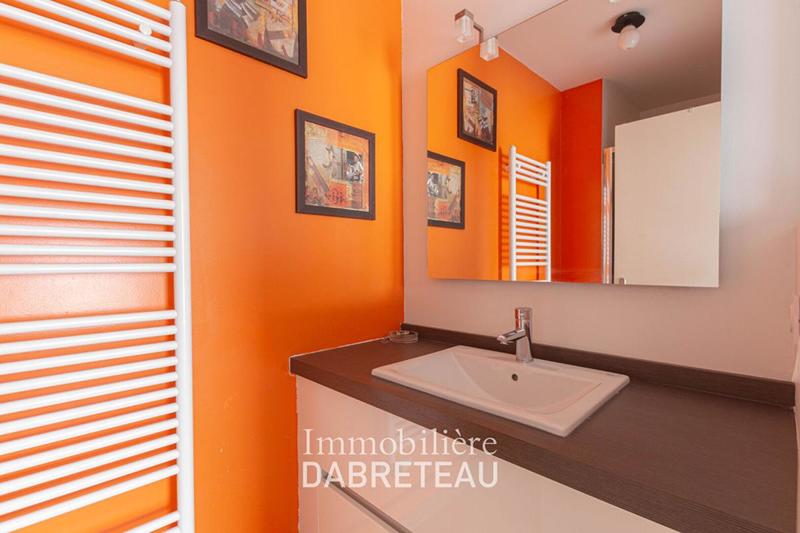 Appartement - 85 m² - 4 pièces