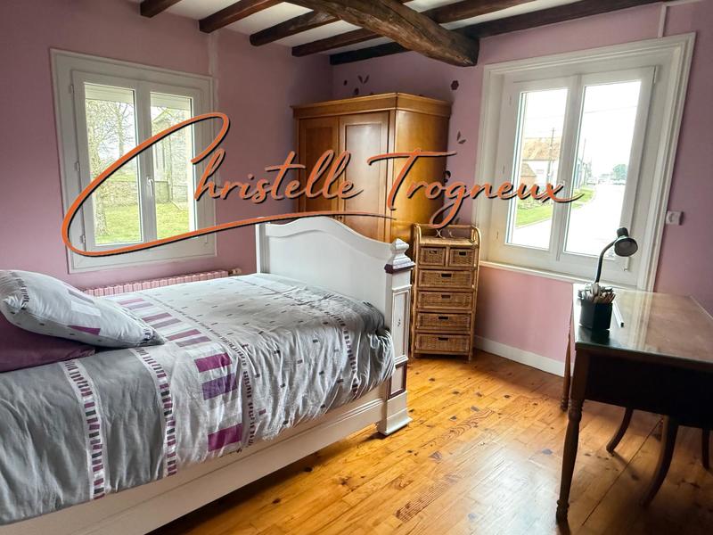 Maison de village - 209 m² - 8 pièces