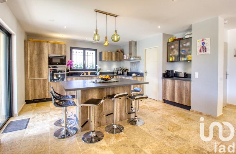 Maison de maîtres - 177 m² - 6 pièces