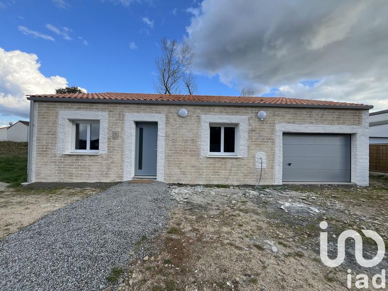 Maison - 103 m² - 4 pièces