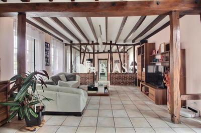 Maison ancienne - 143 m² - 6 pièces