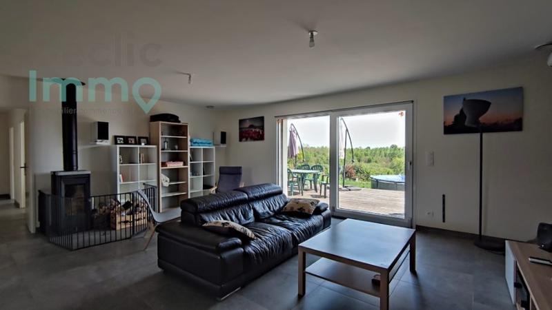 Maison - 137 m² - 5 pièces