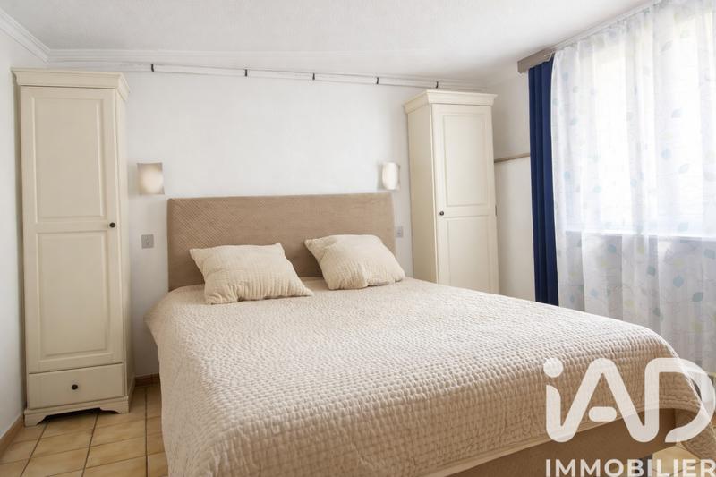 Maison - 93 m² - 4 pièces