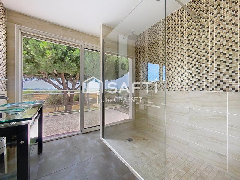 Villa - 230 m² - 5 pièces