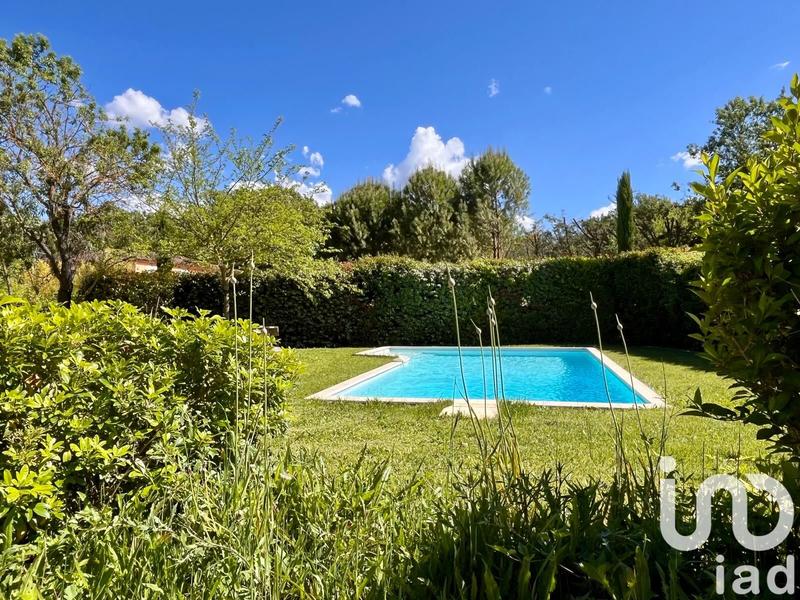 Maison - 180 m² - 7 pièces