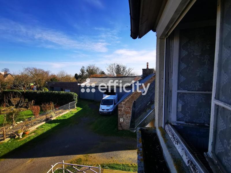 Maison de bourg - 89 m² - 4 pièces