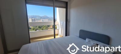 Chambre - 13 m² - 1 pièce