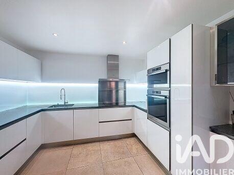 Maison - 136 m² - 6 pièces