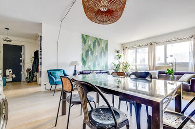 Appartement - 97 m² - 5 pièces