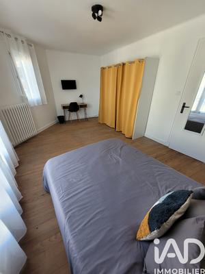 Maison - 195 m² - 7 pièces