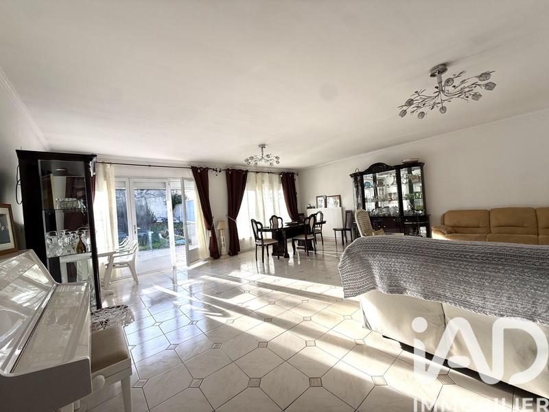 Maison - 163 m² - 6 pièces