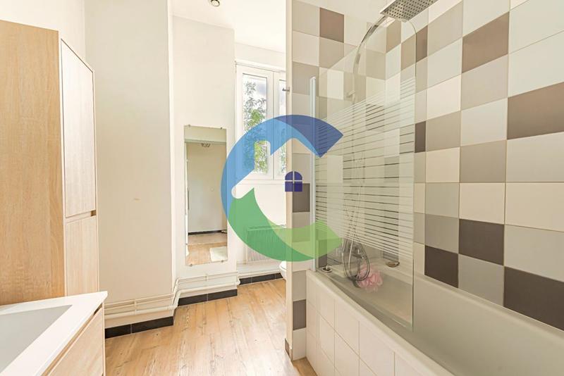 Appartement - 79 m² - 4 pièces