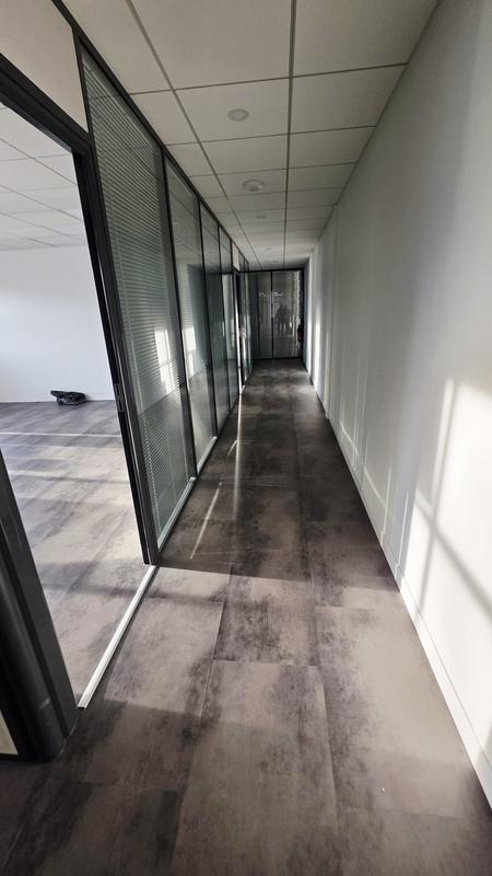 Bureau - 190 m² - 7 pièces