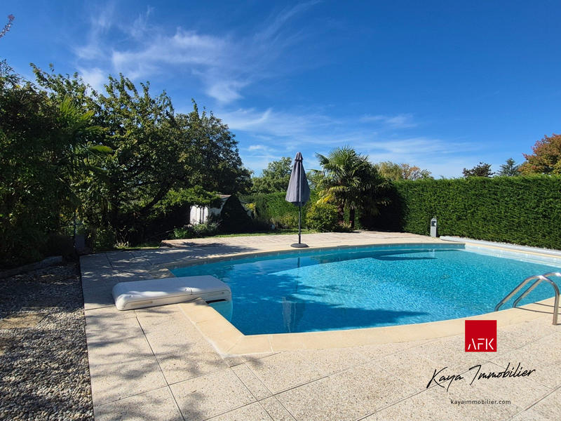 Maison - 141 m² - 5 pièces